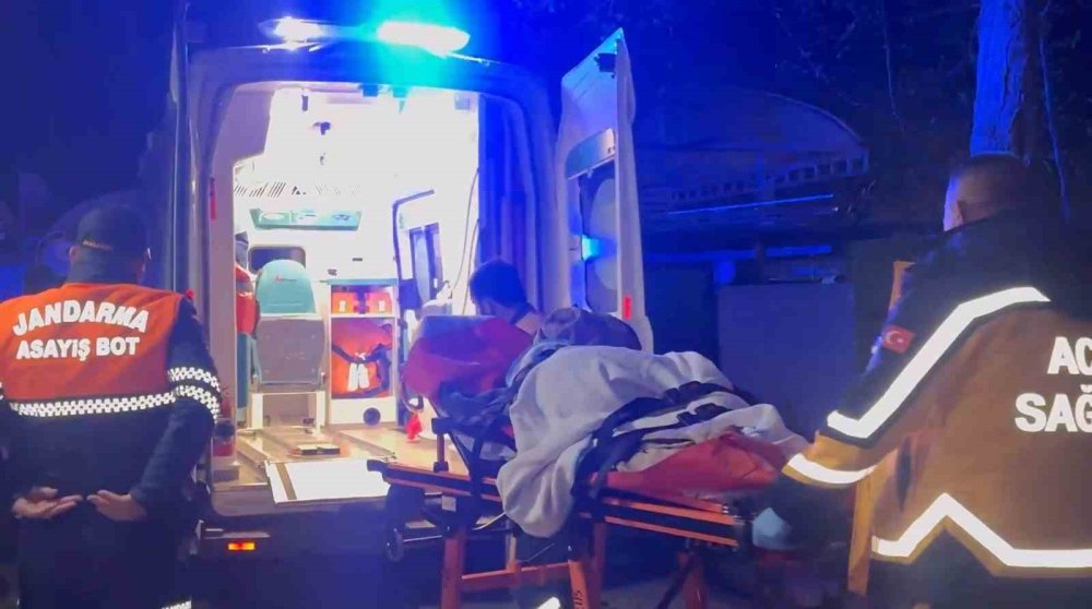 İntihar Girişiminde Bulunan Kadını Jandarma Engelledi