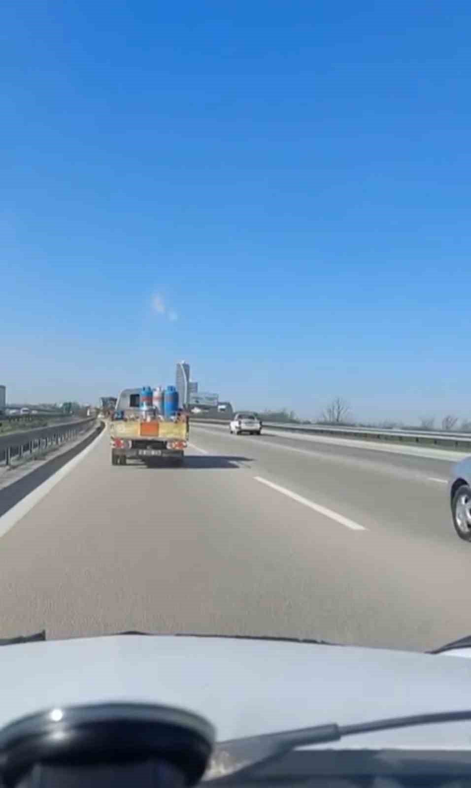 Tüp Kamyonunun Lastiği Patladı