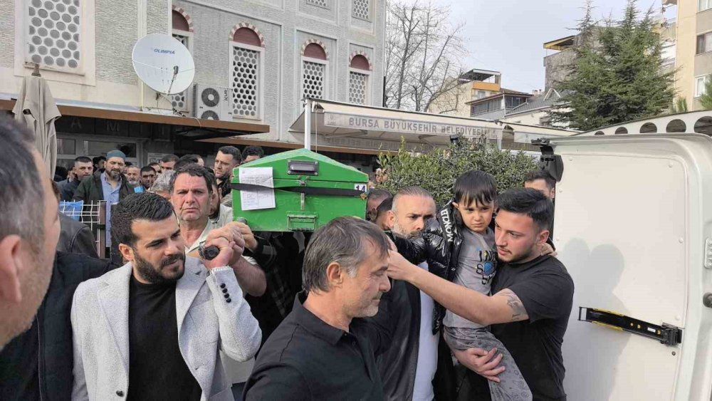 Eşi Tarafından Öldürülen İş Adamı Defnedildi