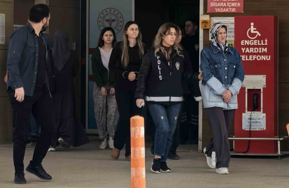 Eşi Tarafından Öldürülen İş Adamı Defnedildi