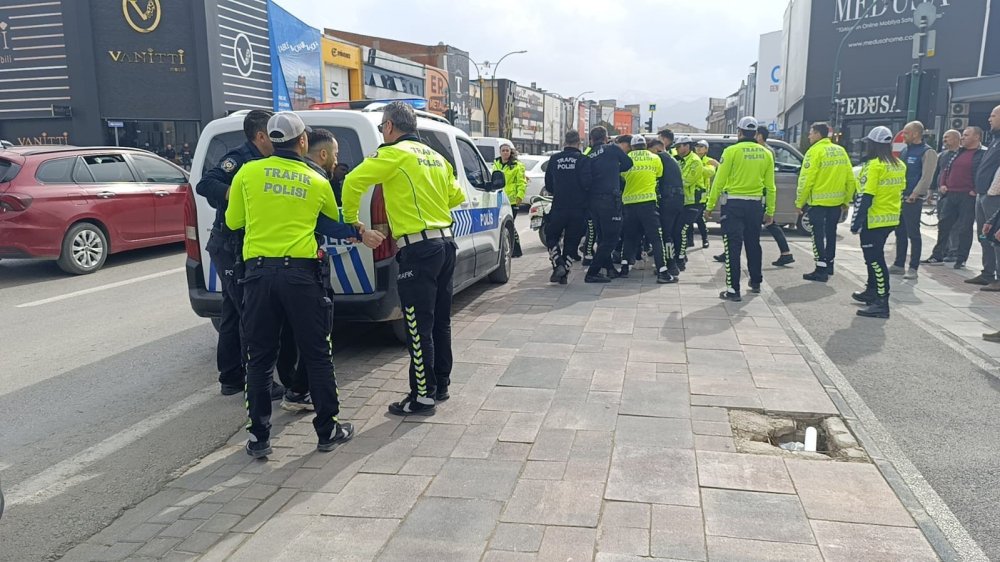 Kasktan Ceza Yedi, Ekiplere Zor Anlar Yaşattı