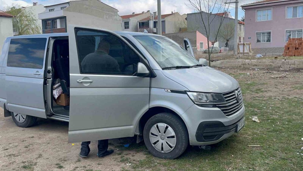 Polisten Kilometrelerce Kaçan Aracın Sahibi: "Muayenem Yoktu, Onun İçin Kaçtım"