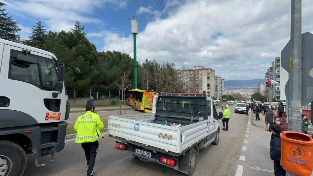 Freni Patlayan Belediye Otobüsünde Dehşet...8 Yaralı