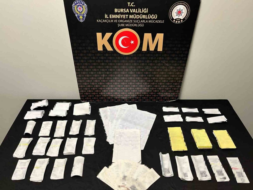 Sahte Akaryakıt Fişi Düzenleyerek Vergi Kaçıran 12 Kişi Yakalandı