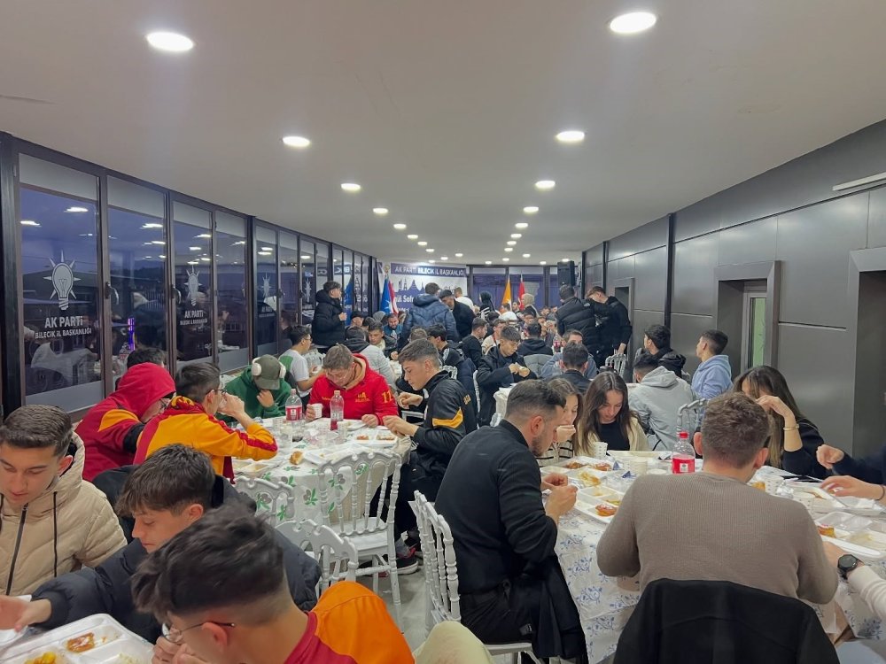 Taraftar Guruplarıyla Bir Araya Geldi