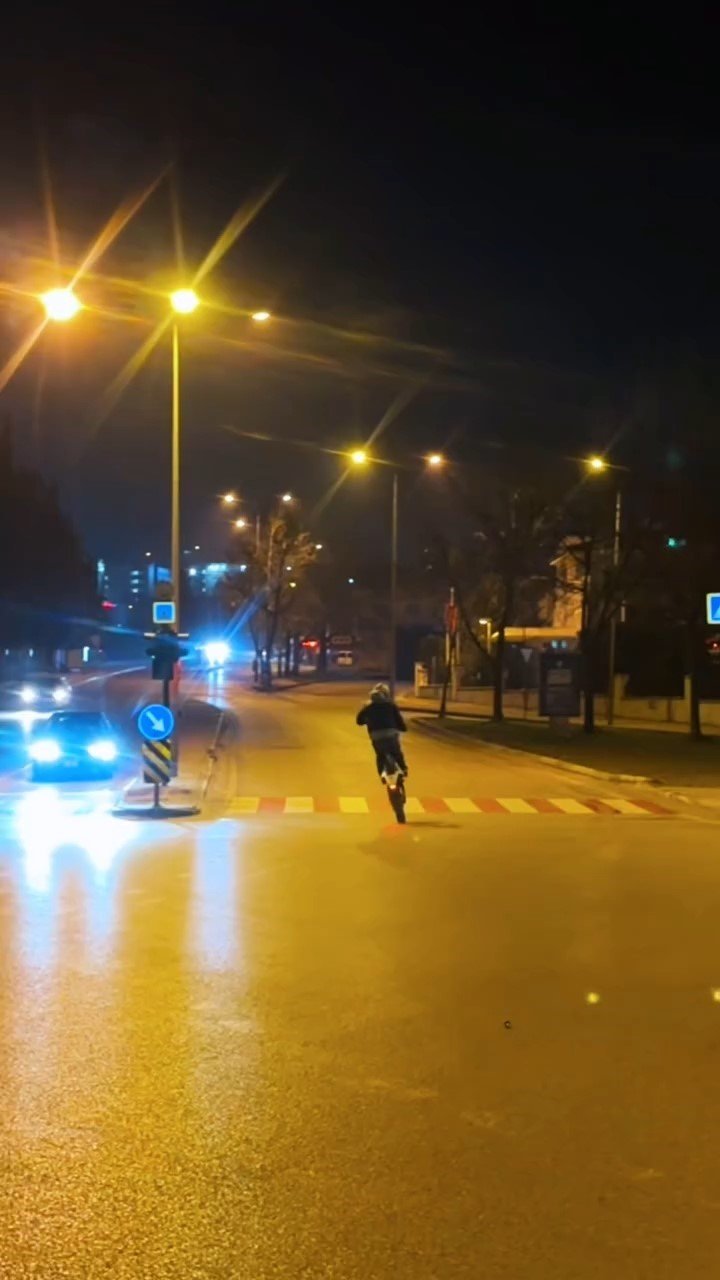 Trafiği Tehlikeye Atan Motosikletli Yakalandı