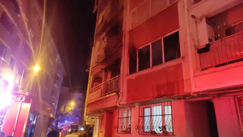 Gece Yarısı Yangın Paniği