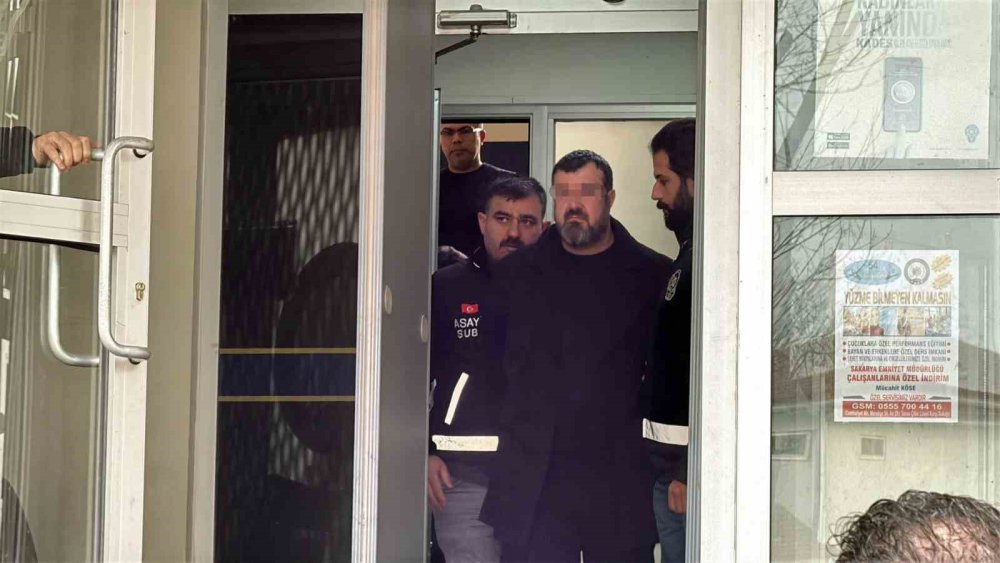 Markette Cinayet İşleyip İki İş Yeri Ve Bir Evi Kurşunlamıştı: Saldırı Anı Kameraya Yansıdı