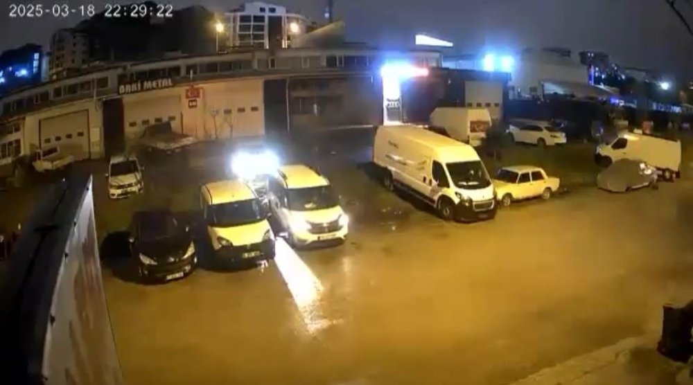 Kendi Aracını Çaldı!
