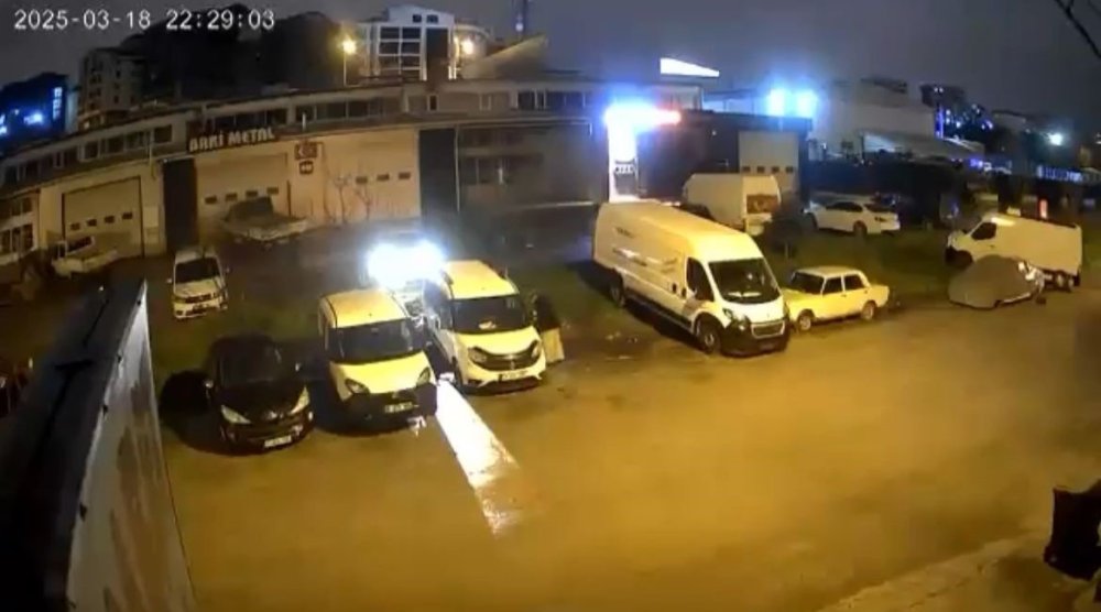 Kendi Aracını Çaldı!