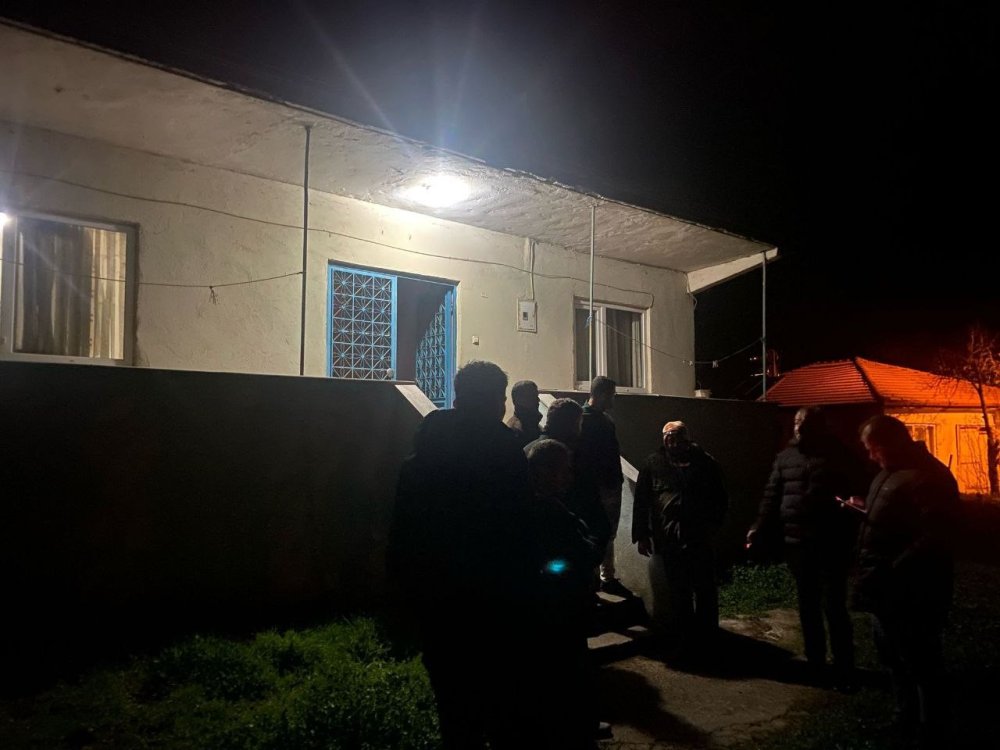Arkadaşlarının Haber Alamadığı Adam Evinde Ölü Bulundu