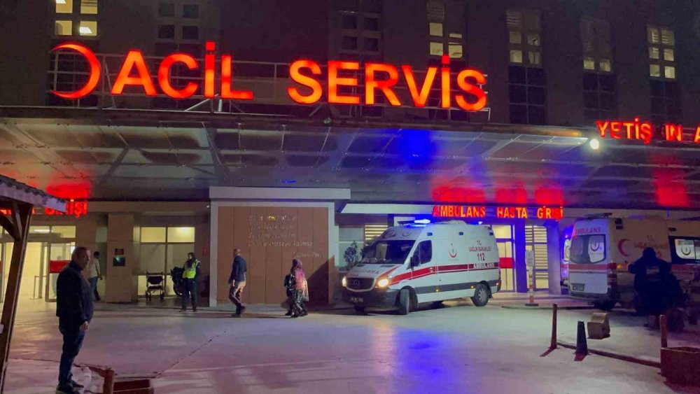 2 Grup Arasında Çıkan Bıçaklı Kavga Kameralara Yansıdı