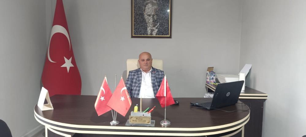 1-oy-farkla-muhtar-secildi-1-yilda-koyu-degistirdi.jpg