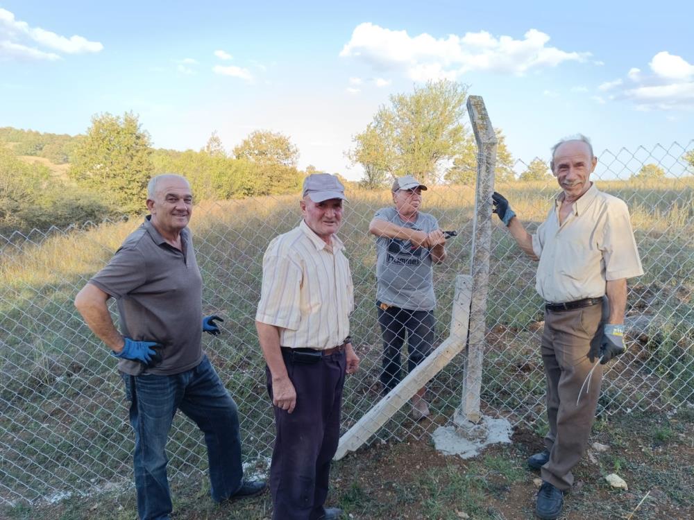 1-oy-farkla-muhtar-secildi-1-yilda-koyu-degistirdi2.jpg