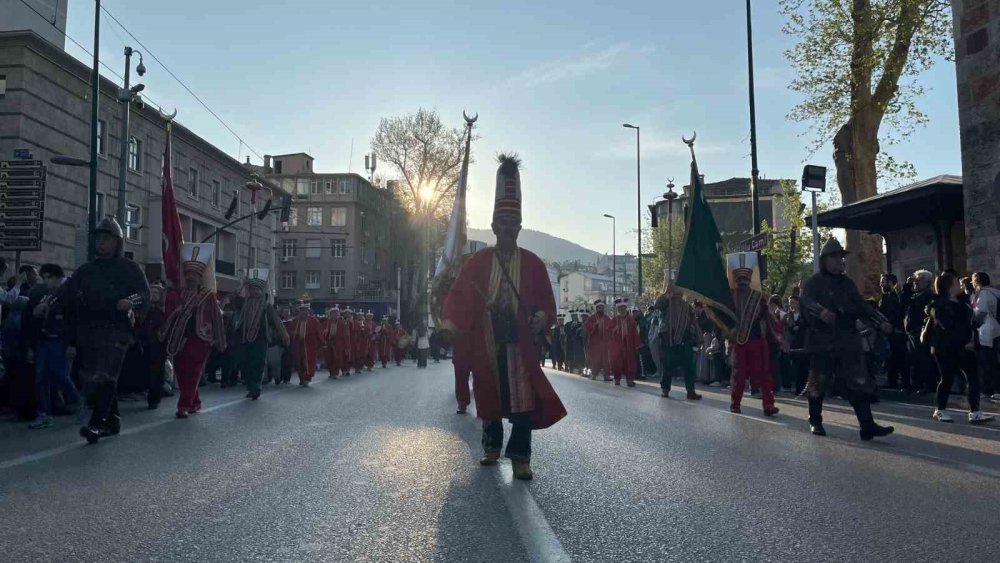 Bursa'nın Fetih Günü Etkinlikleri renkli kutlamalarla başladı