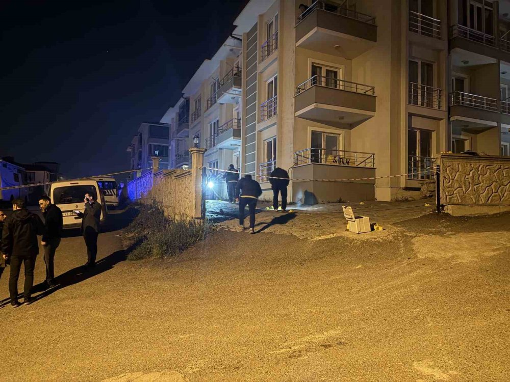Komşuların Kavgasında Gece Kana Bulandı