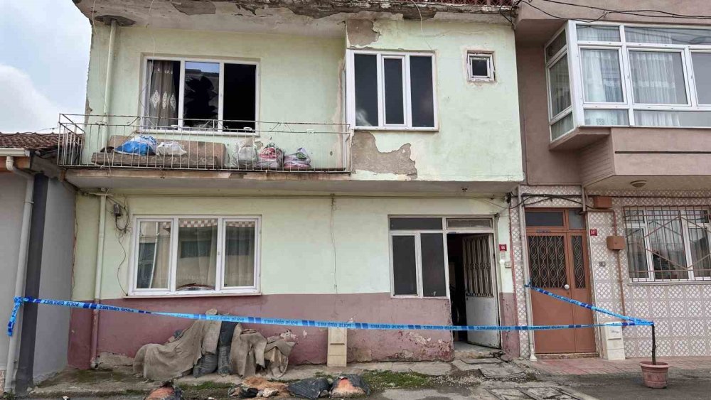 Yangında Hayatını Kaybeden Kardeşler  Toprağa Verildi