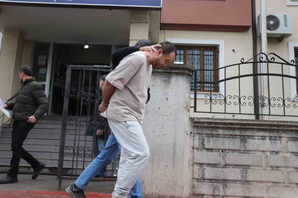5 Kişinin Öldüğü Olayda 3 Şüpheli Daha Adliye Sevk Edildi