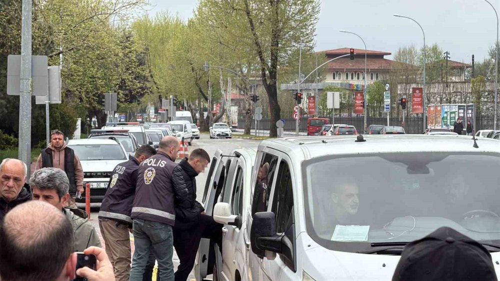 Komşular Arasındaki Silahlı Kavgada 5 Kişi Ölmüştü: 8 Kişi Tutuklandı
