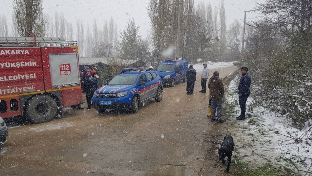Çocuklarını Yangında Kaybeden Babanın Acı Feryadı: "Allah Aşkına Bir Şey Yapın"