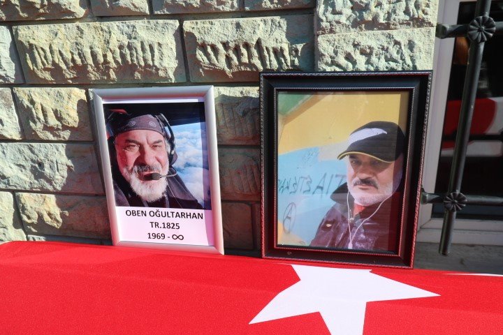 Kazada Yaralanan Ve 2 Buçuk Aylık Yaşam Mücadelesini Kaybeden Pilot Defnedildi