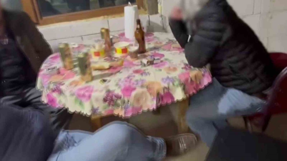 Jandarmadan Horoz Dövüşü Yapılan Mekana Film Gibi Baskın