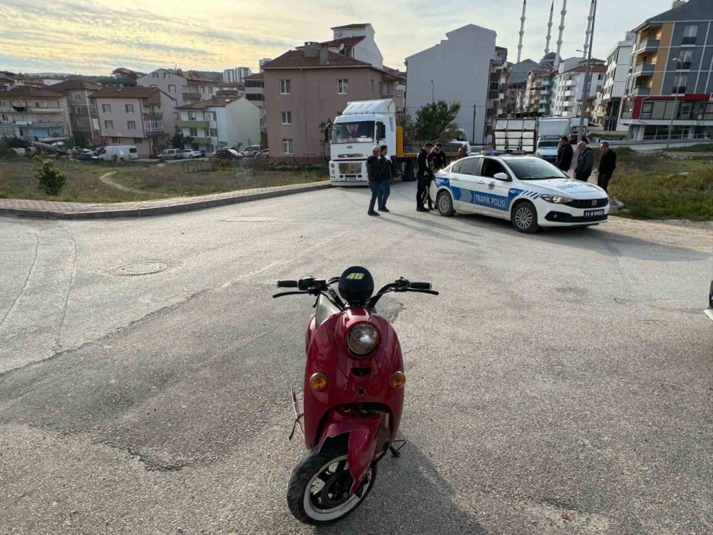 Hürriyet Mahallesi'nde Kaza: 1 kişi yaralandı