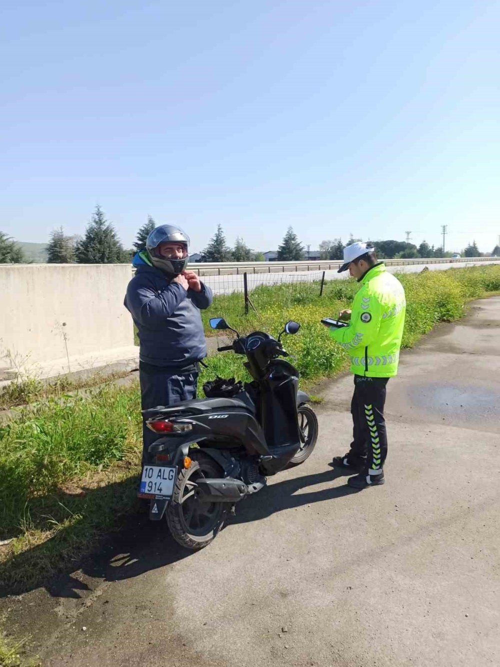 Kurallara Uymayan Motosikletlilere 52 Bin Lira Ceza