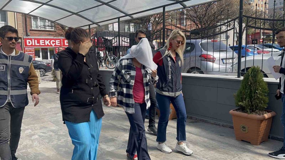 Hırsızlık Suçundan Toplam 161 Suç Kaydı Ve 86 Yıl Hapis Cezası Firari Kadın Yakalandı