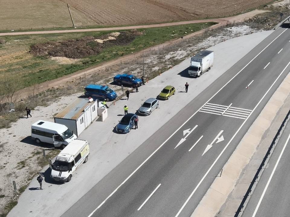3 bin 38 şahıs sorgulandı