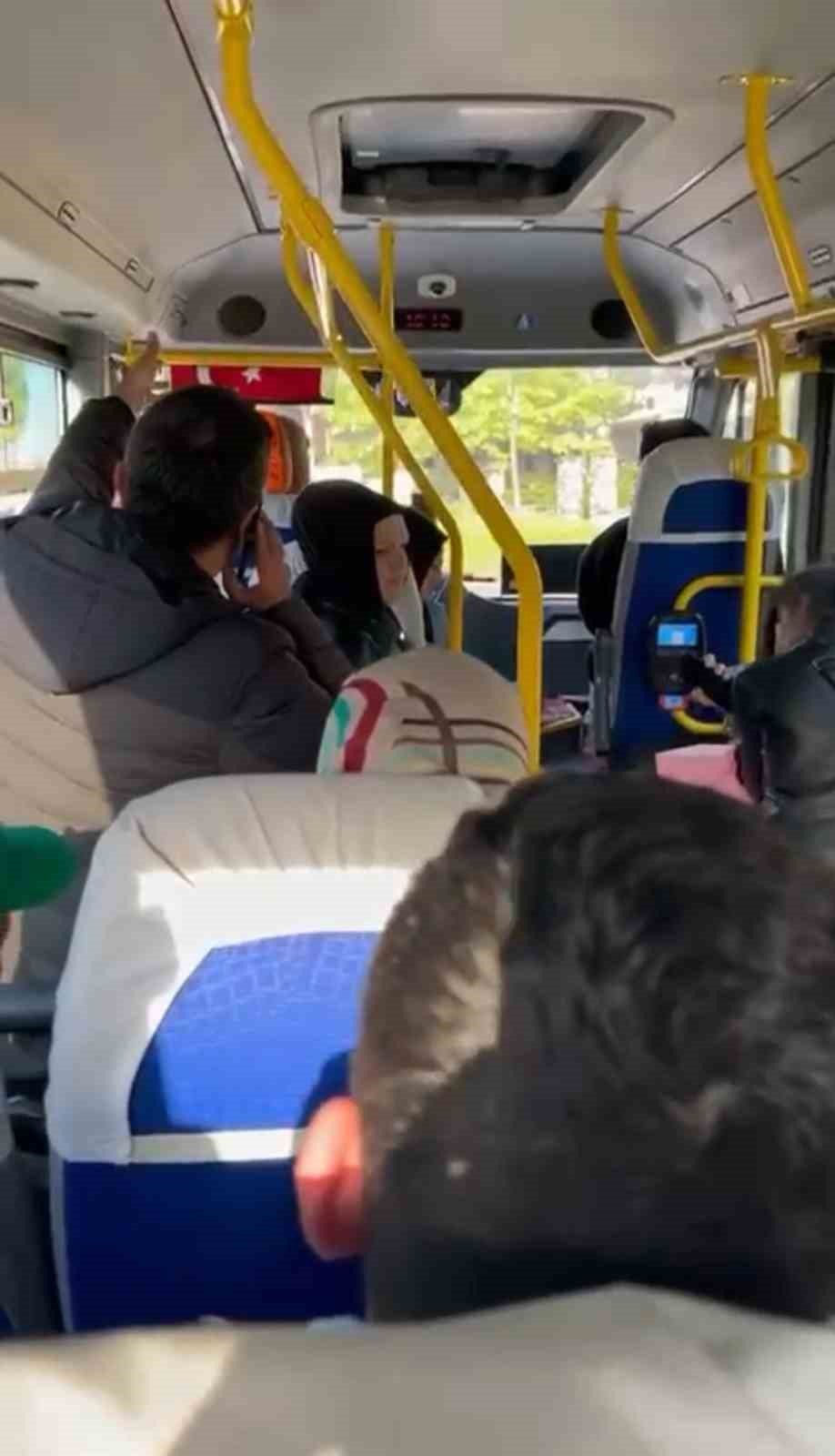 Şoförün Seyir Halindeyken Yolcu Seçmesi Tartışmaya Sebep Oldu