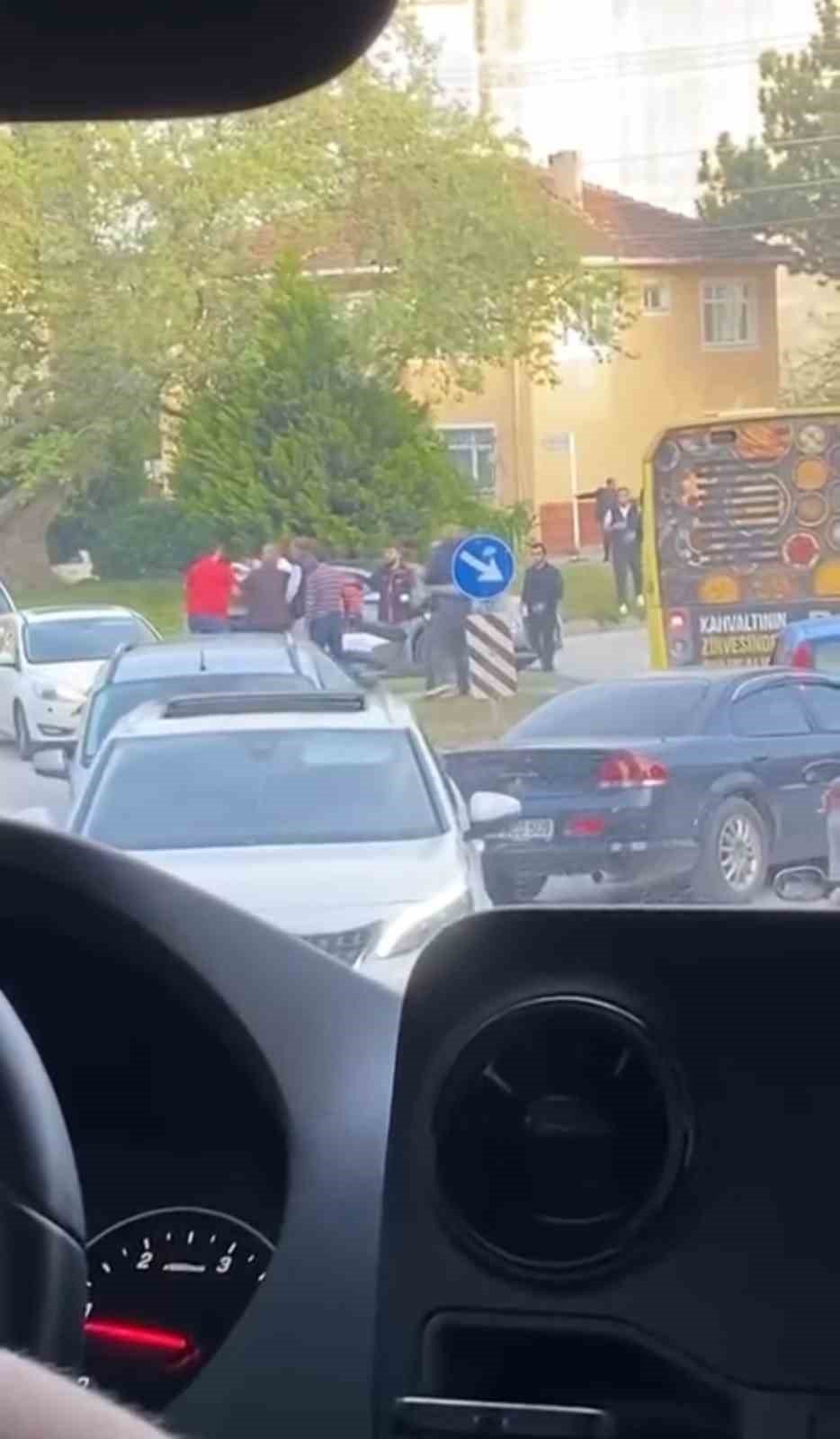 Sokağı Boks Ringine Çevirdiler