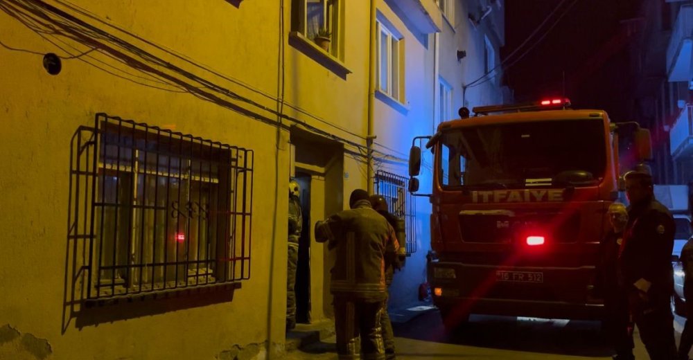 İki Katlı Evde Yangın Paniği