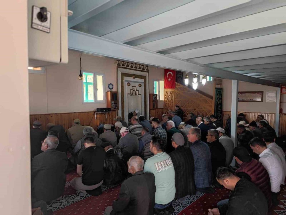 Çiftçiler Yağmur Duasında Buluştu
