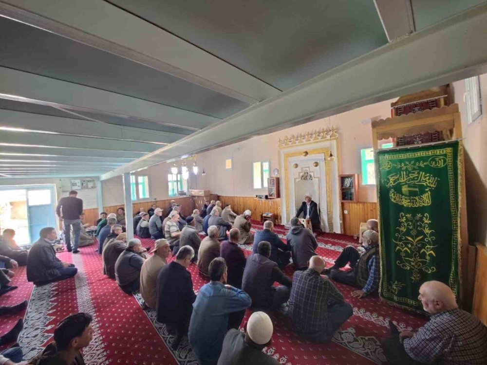 Çiftçiler Yağmur Duasında Buluştu