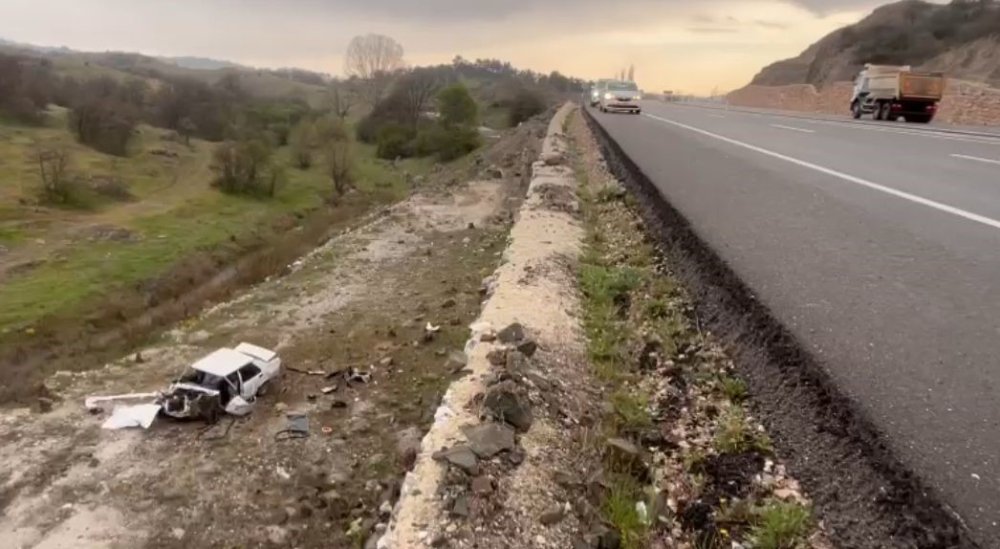 Feci Kaza! 7 metre aşağıya uçtular