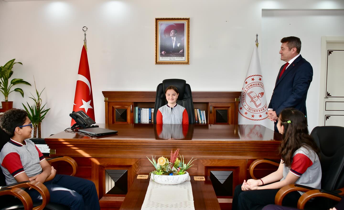 imsek23nisan1.jpg