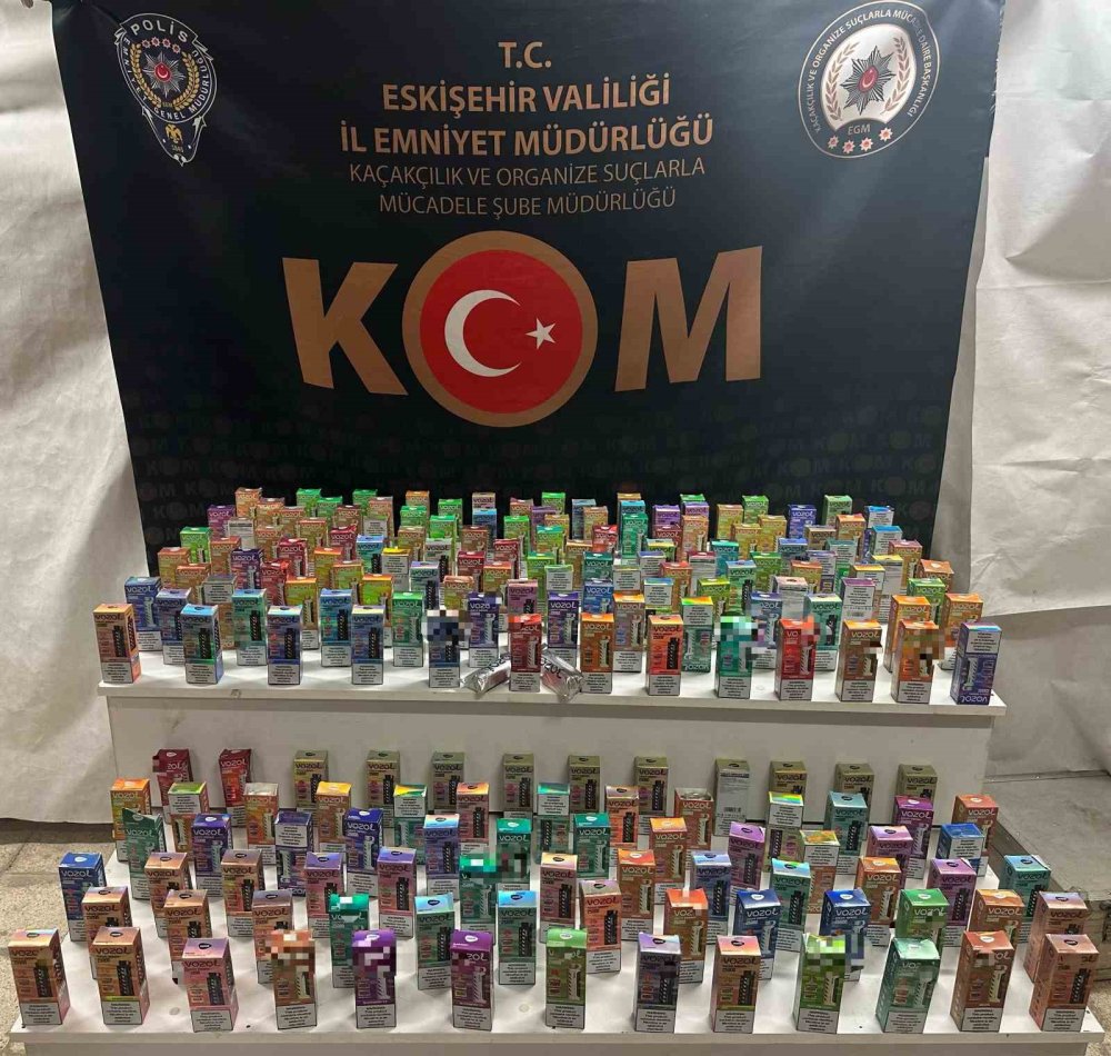 Piyasa Değeri 1 Milyon Lira Olan Kaçak Eşya Ele Geçirildi
