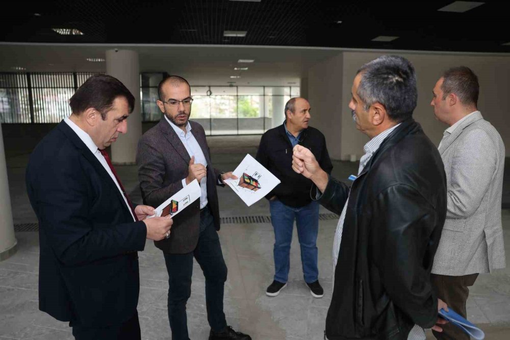Kapalı Pazar Yeri Açılış İçin Gün Sayıyor