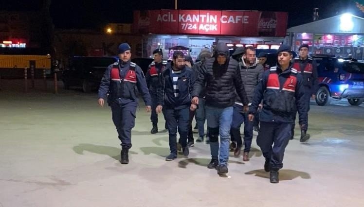 Uyuşturucu Partisine Jandarma Baskını