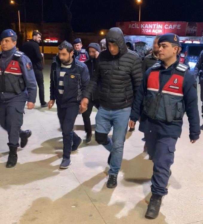 Uyuşturucu Partisine Jandarma Baskını