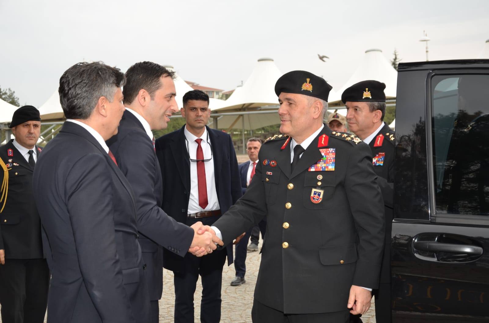 ardakci1.jpg