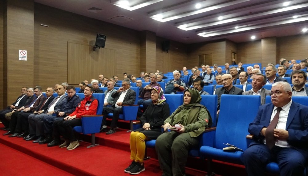 Köy Muhtarlarıyla İstişare Toplantısı Gerçekleşti