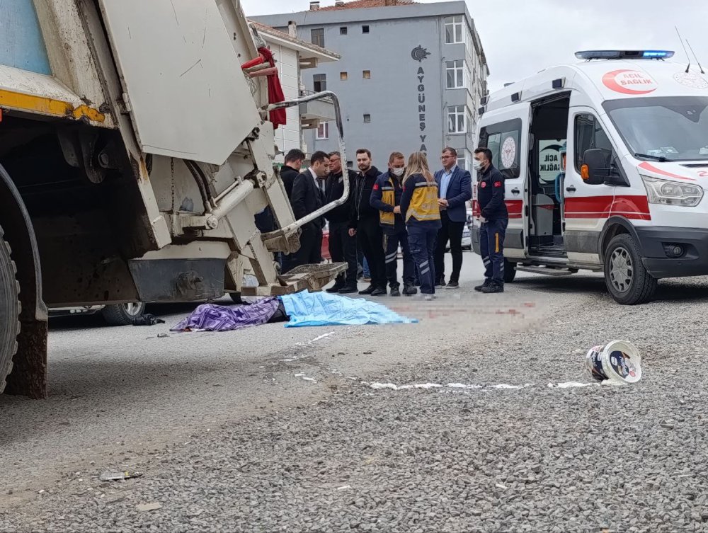 Yaşlı Adamı Ezen Çöp Kamyonu Şoförü Adli Kontrolle Serbest Kaldı