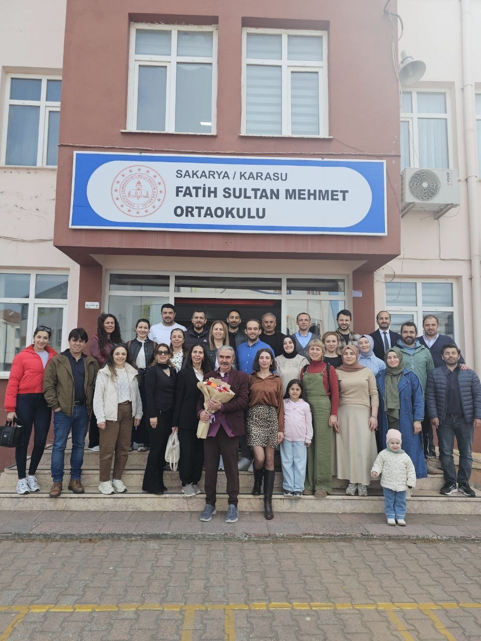 43 Yıllık Eğitimci Emekliliğe Böyle Uğurlandı