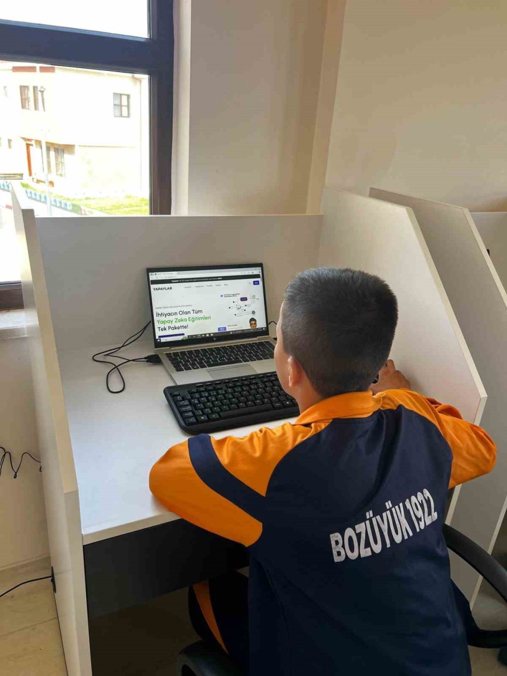 Bozüyük Çocuk Evleri Sitesi’nde ’bilgisayar Sınıfı’ Kazandırıldı