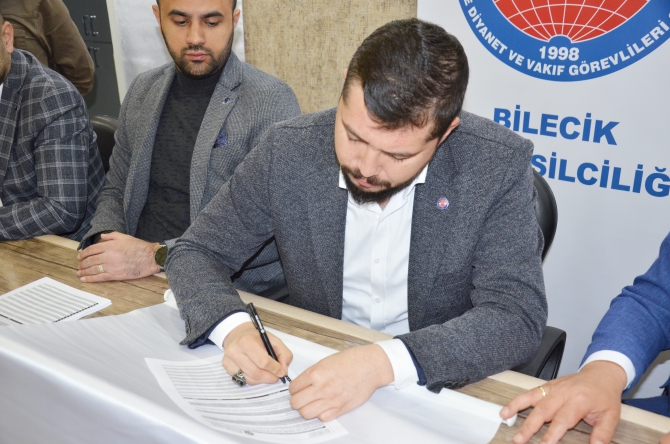 diyanetsen-gunduz-kusagi-programlarinin-kaldirilmasi-icin-imza-kampanyasi-baslatti3.jpg