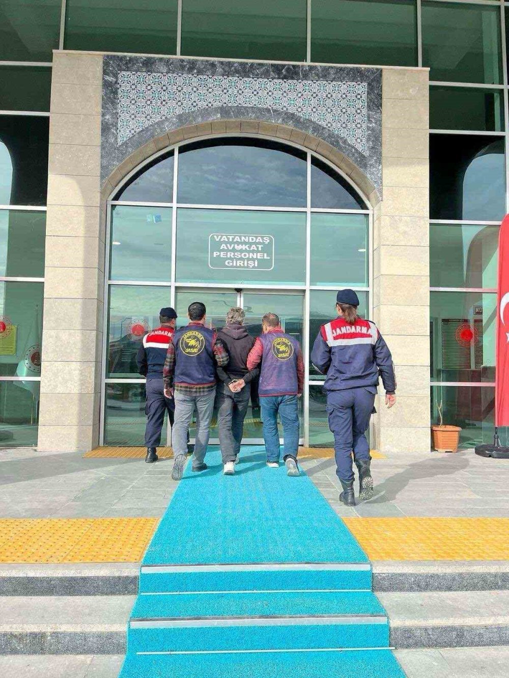 Aranan Şahıslar Jasat’tan Kaçamadı