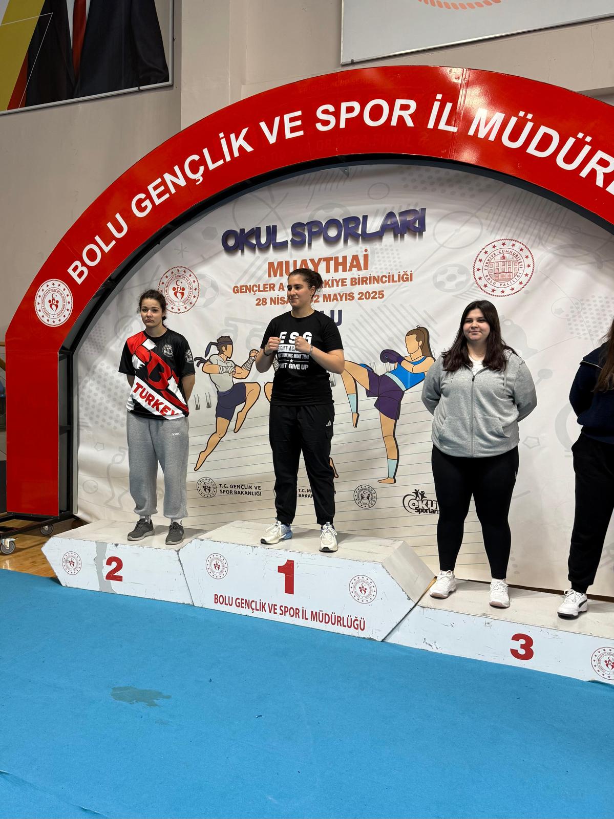bilecikli-nisa-nur-efeden-buyuk-basari-1.jpeg