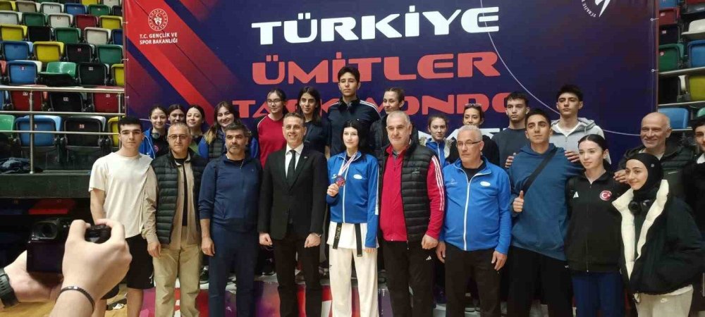 Türkiye Tekvando Şampiyonası’nda Türkiye 3’üncüsü Oldu